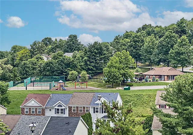 Photo 4 of Condo for sale at 6215 Patrick Henry Dr, Hopewell Twp, PA 15001 | MLS# 1772714 | Listing updated on 2026-09-16