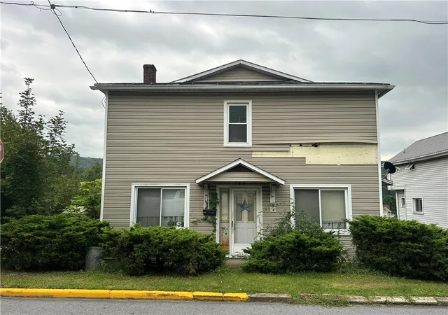 Photo 1 of Single family home for sale at 109 3rd Street, Johnstown, PA 15909 | MLS# 1772733 | Listing updated on 2026-09-08