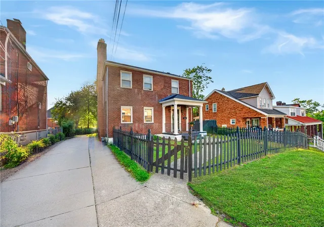 Photo 3 of Single family home for sale at 1616 Rutherford Ave, Beechview, PA 15216 | MLS# 1772684 | Listing updated on 2026-09-13