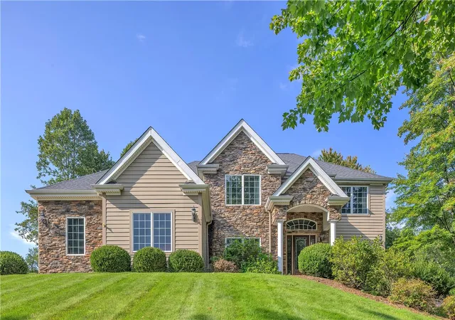 Photo 1 of Single family home for sale at 824 Mount Pleasant Rd, Pine Twp, PA 16046 | MLS# 1770805 | Listing updated on 2026-09-20