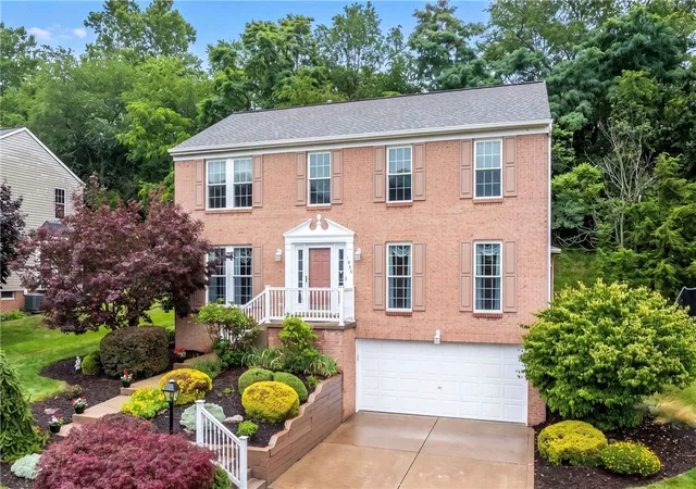 Photo 1 of Sale Pending at 1033 Robinwood Dr, South Park, PA 15129 | MLS# 1772731 | Listing updated on 2026-09-09