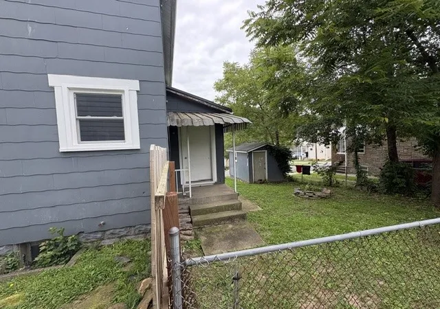 Photo 3 of Single family home for sale at 500 N 6th Street, Apollo Boro, PA 15613 | MLS# 1772750 | Listing updated on 2026-09-11