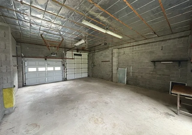 Photo 4 of Single family home for sale at 526 Longfellow St, Vandergrift, PA 15690 | MLS# 1772761 | Listing updated on 2026-09-30