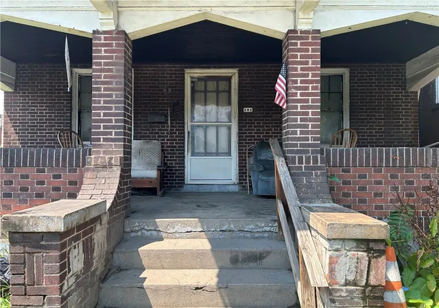 Photo 4 of Sale Pending at 101 8th Street, Braddock, PA 15104 | MLS# 1772765 | Listing updated on 2026-09-10
