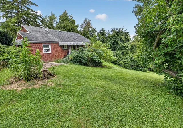 Photo 3 of Single family home for sale at 4194 Battle Ridge Rd, South Fayette, PA 15057 | MLS# 1772766 | Listing updated on 2026-09-11