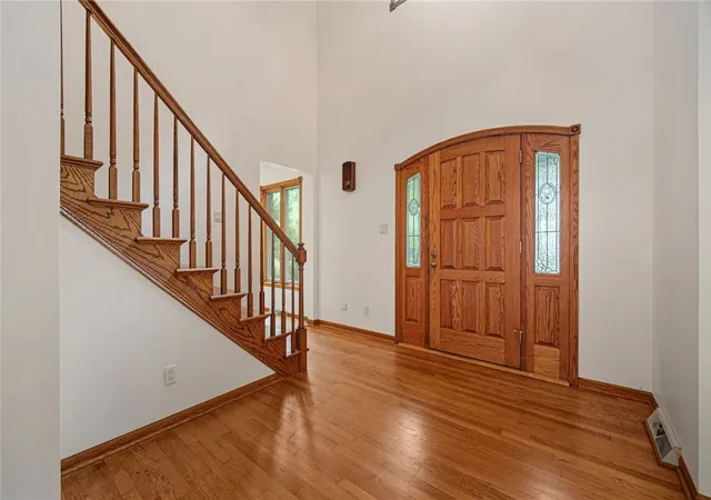 Photo 3 of Single family home for sale at 5 Fairview St, Leet Twp, PA 15143 | MLS# 1772683 | Listing updated on 2026-09-10