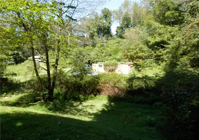 Photo 2 of Single family home for sale at 4712 Shearsburg Rd, Allegheny Twp, PA 15068 | MLS# 1772525 | Listing updated on 2026-09-16