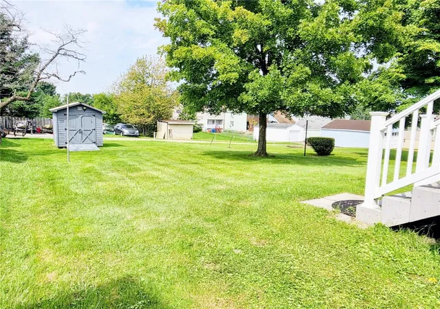 Photo 2 of Single family home for sale at 824 6th Street, Verona, PA 15147 | MLS# 1772776 | Listing updated on 2026-09-16