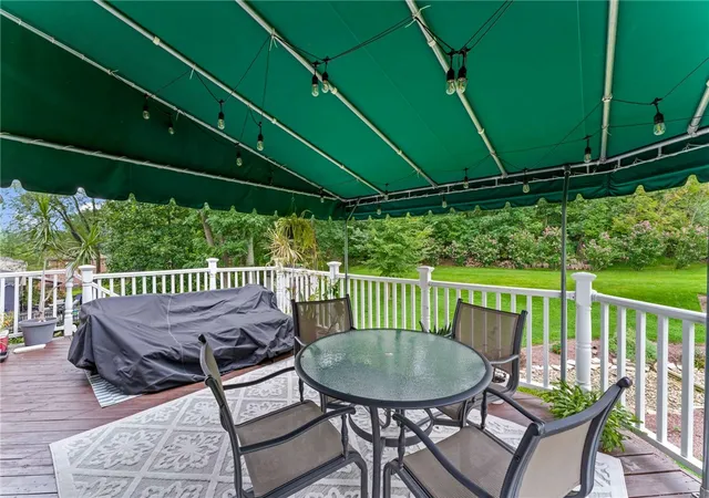 Photo 2 of Single family home for sale at 380 Carmell Dr, Upper St Clair, PA 15241 | MLS# 1772620 | Listing updated on 2026-09-18
