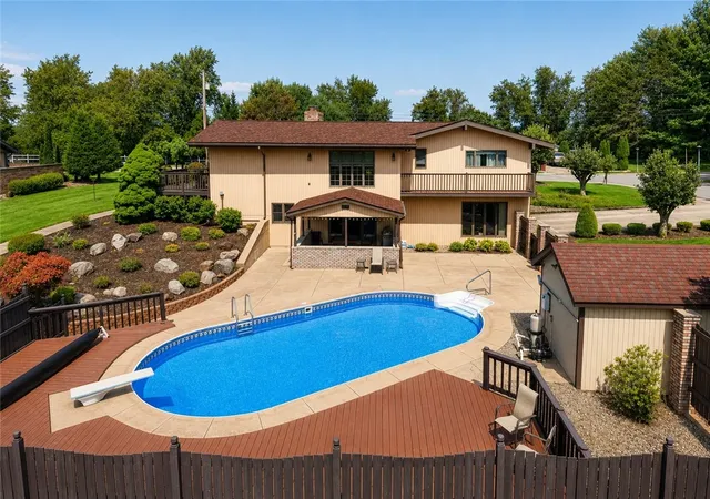 Photo 3 of Single family home for sale at 126 Rosewood Dr, Carroll Twp, PA 15063 | MLS# 1772781 | Listing updated on 2026-09-10