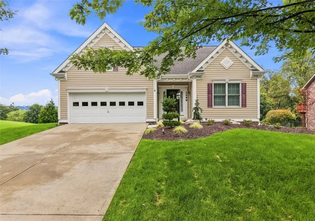 Photo 1 of Single family home for sale at 1249 Snee Dr, South Park, PA 15236 | MLS# 1772395 | Listing updated on 2026-09-12