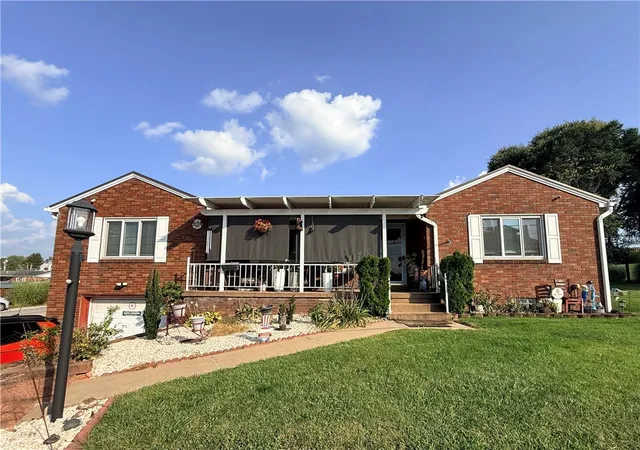 Photo 1 of Single family home for sale at 801 Green St, Luzerne Twp, PA 15417 | MLS# 1772789 | Listing updated on 2026-09-12