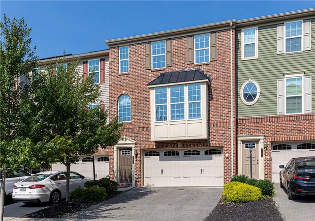 Photo 2 of Townhouse for sale at 135 Mews Ln, Cranberry Twp, PA 16066 | MLS# 1772792 | Listing updated on 2026-10-05