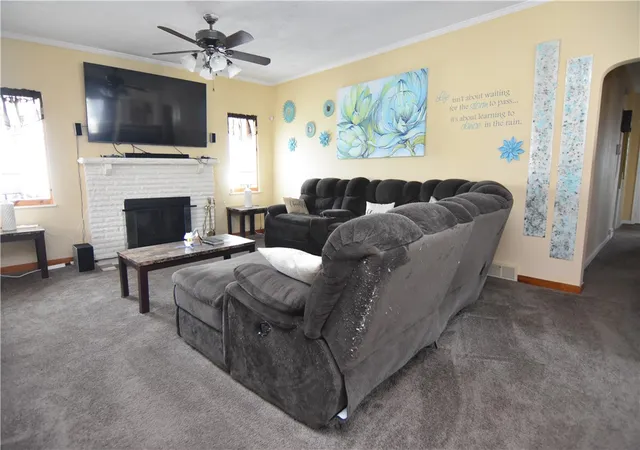 Photo 3 of Single family home for sale at 4737 Interboro Ave, Lincoln Place, PA 15207 | MLS# 1772582 | Listing updated on 2026-09-10