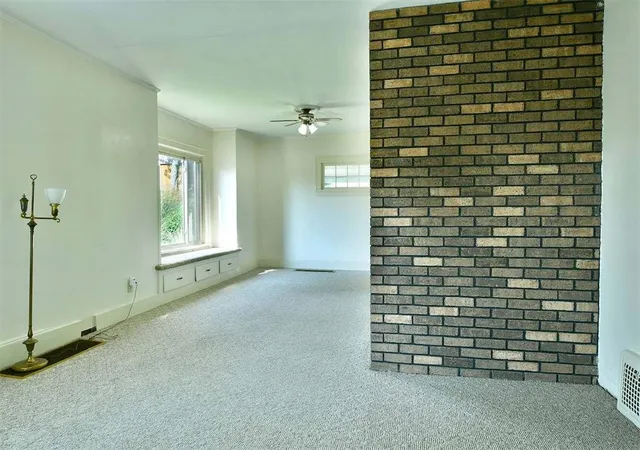 Photo 3 of Sale Pending at 267 Maple Way, Sharon, PA 16148 | MLS# 1772793 | Listing updated on 2026-09-07