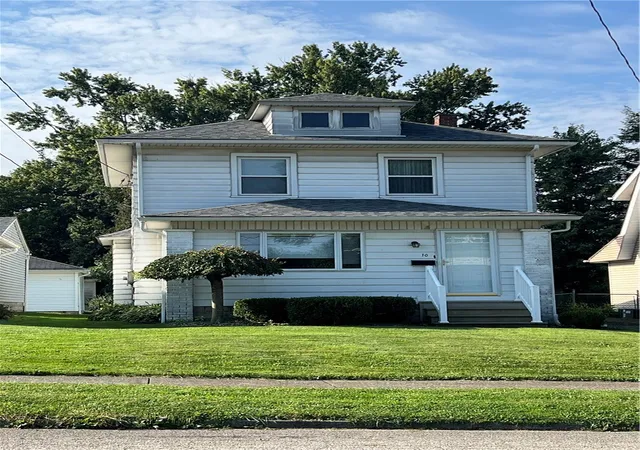 Photo 1 of Single family home for sale at 10 E Garfield Ave, New Castle, PA 16105 | MLS# 1772428 | Listing updated on 2026-09-03