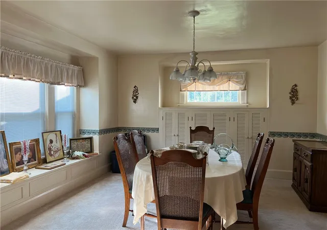 Photo 3 of Single family home for sale at 10 E Garfield Ave, New Castle, PA 16105 | MLS# 1772428 | Listing updated on 2026-09-03