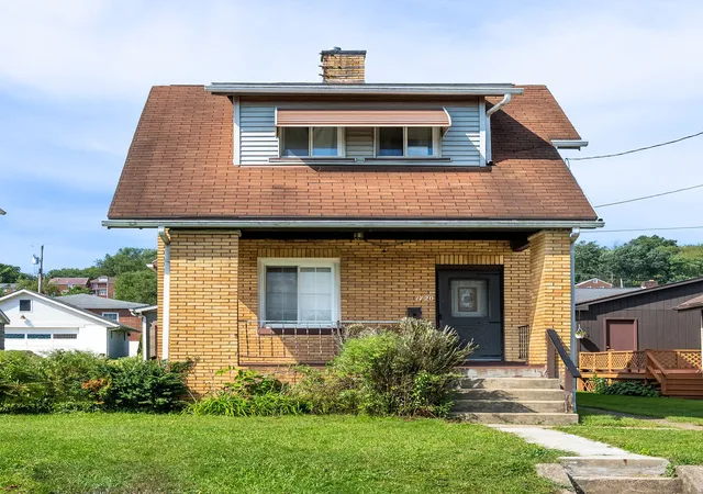 Photo 1 of Single family home for sale at 1720 Tyler St, Aliquippa, PA 15001 | MLS# 1772815 | Listing updated on 2026-09-04
