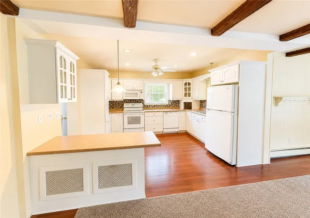 Photo 3 of Single family home for sale at 510 Walnut St, Vanderbilt, PA 15486 | MLS# 1772588 | Listing updated on 2026-09-12