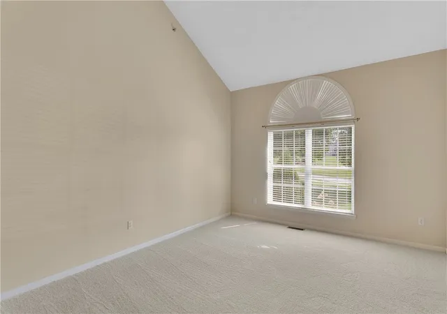 Photo 4 of Sale Pending at 1141 Linden Vue Dr, North Strabane, PA 15317 | MLS# 1772573 | Listing updated on 2026-09-11