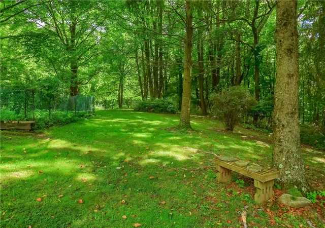 Photo 3 of Single family home for sale at 119 Buckingham Dr, Middlesex Twp, PA 16059 | MLS# 1771626 | Listing updated on 2026-09-09