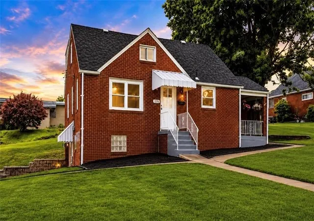 Single family home for sale at 1376 Peterson Dr, Jefferson Hills, PA 15025 | MLS# 1772840