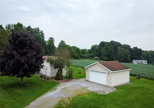 Photo 2 of Manufactured home for sale at 303 Eau Claire Rd, Venango Twp, PA 16020 | MLS# 1772712 | Listing updated on 2026-09-08