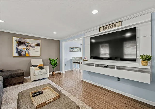Photo 3 of Single family home for sale at 4020 Hancock Dr, Hopewell Twp, PA 15001 | MLS# 1772779 | Listing updated on 2026-09-14