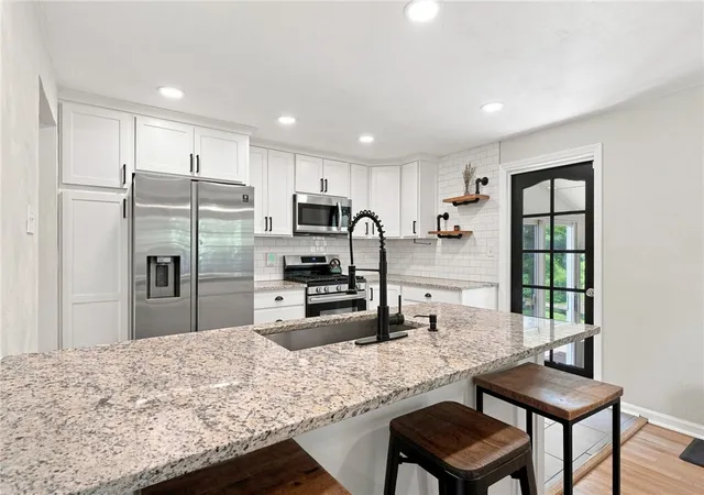 Photo 4 of Sale Pending at 629 National Dr, Penn Hills, PA 15235 | MLS# 1772831 | Listing updated on 2026-10-28