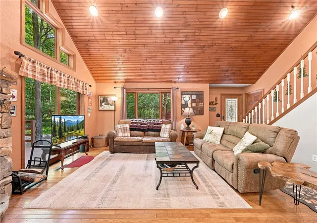 Photo 3 of Single family home for sale at 818 Camp Run Rd, Donegal, PA 15646 | MLS# 1772340 | Listing updated on 2026-09-09