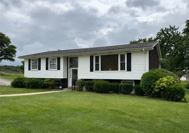 Photo 1 of Single family home for sale at 2 Meadow Dr, City Of Greensburg, PA 15601 | MLS# 1772863 | Listing updated on 2026-09-19