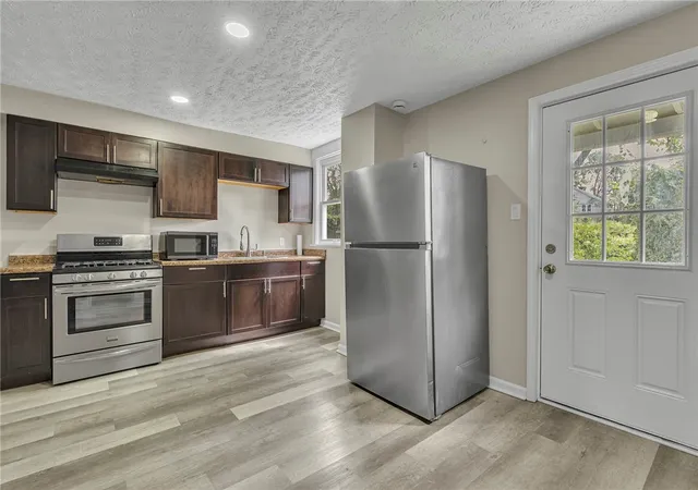 Photo 3 of Single family home for sale at 719 Grove St, Aliquippa, PA 15001 | MLS# 1772743 | Listing updated on 2026-09-04