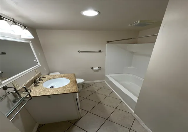 Photo 4 of Single family home for sale at 21 John St, Scott Twp, PA 15106 | MLS# 1772876 | Listing updated on 2026-09-12