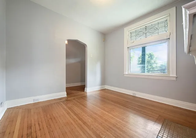 Photo 2 of Single family home for sale at 405 N Birmingham Ave, Avalon, PA 15202 | MLS# 1772871 | Listing updated on 2026-09-10