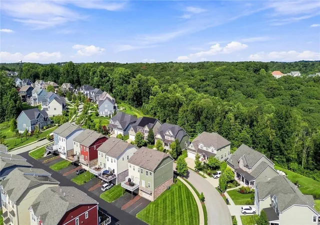 Photo 42 of Townhouse for sale at 814 Oneida Cir, Marshall, PA 16046 | MLS# 1771850 | Listing updated on 2026-09-08