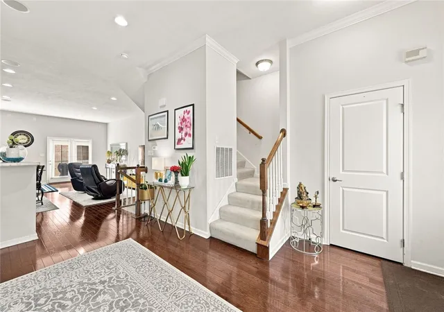 Photo 4 of Townhouse for sale at 814 Oneida Cir, Marshall, PA 16046 | MLS# 1771850 | Listing updated on 2026-09-08