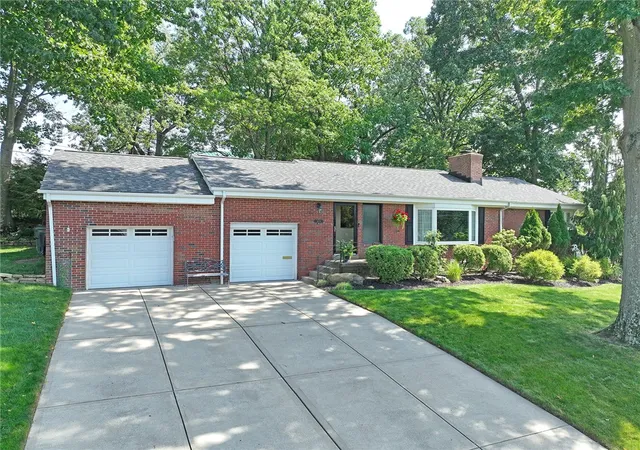 Photo 2 of Sale Pending at 4636 Meadowgreen Dr, Whitehall, PA 15236 | MLS# 1772490 | Listing updated on 2026-09-10