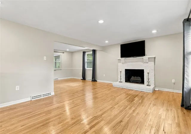 Photo 4 of Single family home for sale at 191 Buckwheat Dr, Pine Twp, PA 15044 | MLS# 1772613 | Listing updated on 2026-10-17