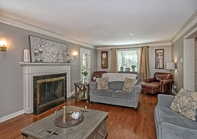 Photo 3 of Single family home for sale at 740 Osage Rd, Mt Lebanon, PA 15243 | MLS# 1772920 | Listing updated on 2026-09-08