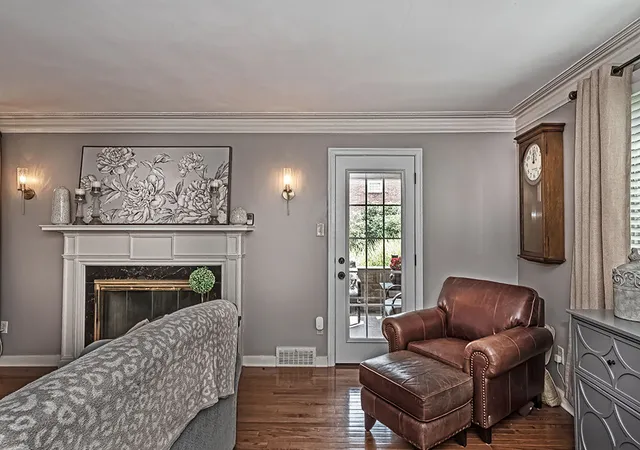 Photo 4 of Single family home for sale at 740 Osage Rd, Mt Lebanon, PA 15243 | MLS# 1772920 | Listing updated on 2026-09-08