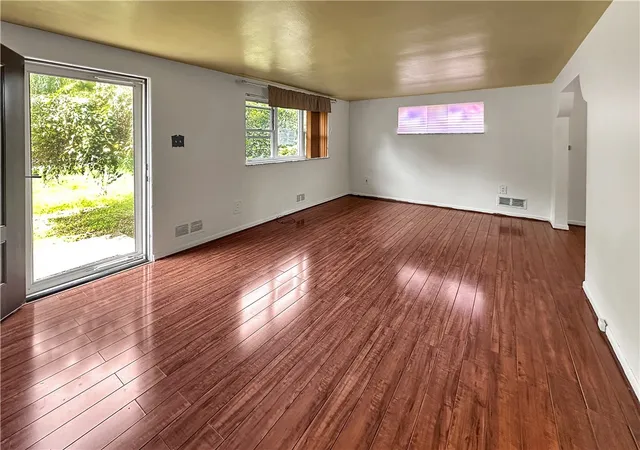 Photo 2 of Single family home for sale at 1206 Irene Ln, Baldwin Boro, PA 15236 | MLS# 1772755 | Listing updated on 2026-09-03