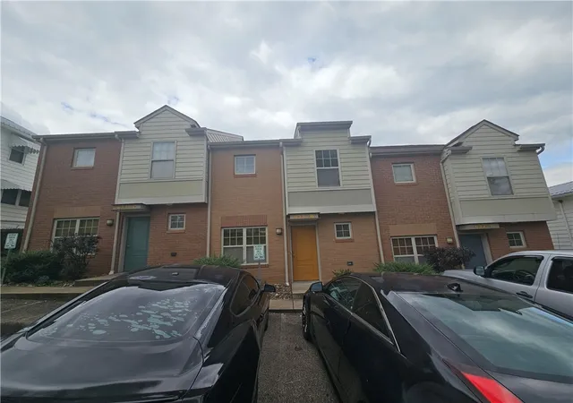 Photo 1 of Multi family home for sale at 633 Hickory St, California, PA 15419 | MLS# 1772930 | Listing updated on 2026-09-04