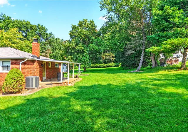 Photo 3 of Single family home for sale at 151 Huntingdon Rd, South Huntingdon, PA 15695 | MLS# 1772609 | Listing updated on 2026-10-03