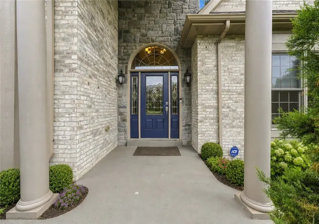 Photo 2 of Single family home for sale at 4819 Stonebridge Dr, Hampton, PA 15044 | MLS# 1772635 | Listing updated on 2026-09-03