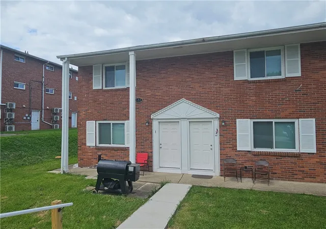 Photo 2 of Multi family home for sale at 633 American St, California, PA 15419 | MLS# 1772938 | Listing updated on 2026-09-04