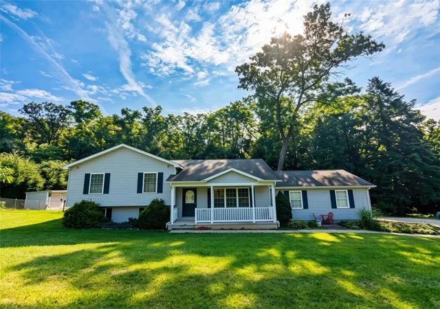Photo 1 of Single family home for sale at 458 Freeman Fls Rd, Mt Pleasant Twp, PA 15610 | MLS# 1772939 | Listing updated on 2026-09-03