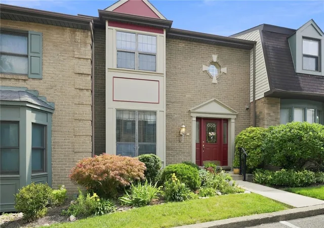 Photo 1 of Townhouse for sale at 346 Nature Trl Ln, Murrysville, PA 15668 | MLS# 1772503 | Listing updated on 2026-10-04