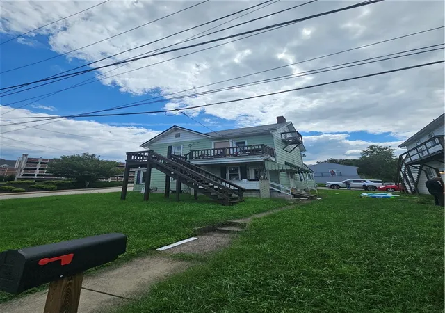 Photo 1 of Single family home for sale at 521 4th Street, California, PA 15419 | MLS# 1772942 | Listing updated on 2026-09-04