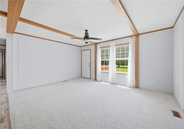 Photo 4 of Manufactured home for sale at 69 S Summit Rd #305, West Salem Twp, PA 16125 | MLS# 1772894 | Listing updated on 2026-09-04