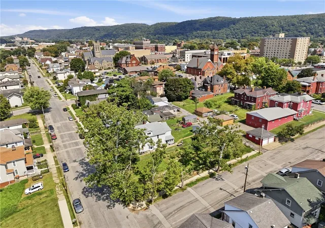 Photo 3 of Land for sale at 900 9th Avenue, Beaver Falls, PA 15010 | MLS# 1772874 | Listing updated on 2026-09-04